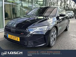 Noir Utilisé 2025 Skoda Octavia RS | 38 964 € (Prix juste)