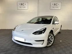 Blanc Utilisé 2022 Tesla Model 3 Standard Range Plus Berline | 27 985 € (Bon prix)