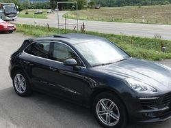 Gris fonce Utilisé 2018 Porsche Macan S SUV | 47 900 € (Prix juste)