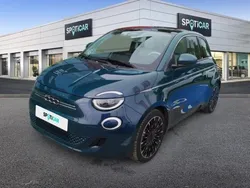Utilisé 2022 Fiat 500e La Prima Berline | 18 990 € (Prix assez cher)