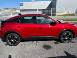 Rouge Utilisé 2024 Citroën C4 PureTech Berline | 19 900 € (Prix juste)