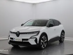 Blanc Nouvelle 2024 Renault Mégane Techno SUV | 34 999 € (Prix juste)