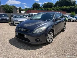 Gris Utilisé 2009 Kia Ceed Coupé | 4 950 €