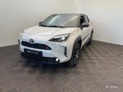 Gris Utilisé 2023 Toyota Yaris Cross Sport SUV | 24 990 € (Prix juste)