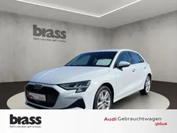Blanc Utilisé 2024 Audi A3 Advanced Plus Berline | 29 300 € (Super prix)