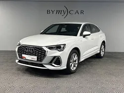 Blanc glacier métallisé Utilisé 2024 Audi Q3 Sportback S-Line SUV | 45 760 € (Prix juste)