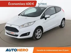 Blanc Utilisé 2017 Ford Fiesta Trend Citadine | 9 090 € (Prix juste)
