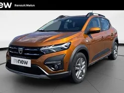 Orange Utilisé 2022 Dacia Sandero Comfort Citadine | 12 900 € (Prix juste)