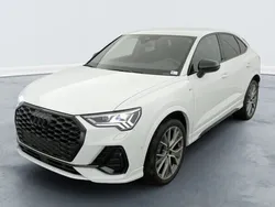Blanc Nouvelle 2025 Audi Q3 Sportback S-Line SUV | 49 970 €