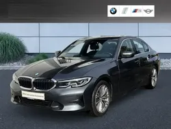 Gris Utilisé 2021 BMW 330 Advantage Berline | 36 800 €