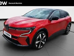 Rouge Utilisé 2022 Renault Mégane Techno Berline | 22 490 € (Prix juste)