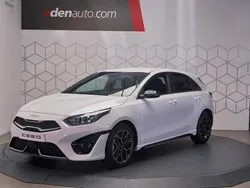 Blanc Utilisé 2024 Kia Ceed GT-Line Berline | 24 900 € (Prix juste)