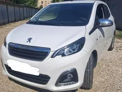 Blanc Utilisé 2020 Peugeot 108 S Citadine | 8 800 € (Bon prix)