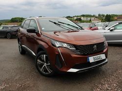 Brun Utilisé 2022 Peugeot 5008 Allure Monospace | 24 900 € (Prix juste)