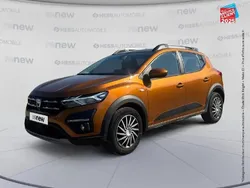 Orange Utilisé 2022 Dacia Sandero Comfort Citadine | 12 999 € (Prix juste)