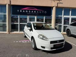 Blanc Utilisé 2007 Fiat Grande Punto Emotion Citadine | 1 990 €