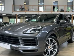 Utilisé 2020 Porsche Cayenne Chrono SUV | 69 990 € (Prix juste)