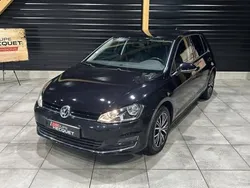 Utilisé 2016 VW Golf VII Allstar Berline | 11 990 € (Prix cher)