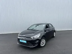 Noir Utilisé 2021 Kia Rio Active Berline | 12 999 € (Prix juste)