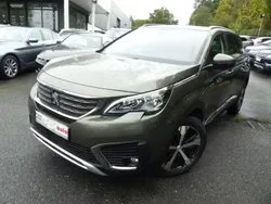 Gris Utilisé 2018 Peugeot 5008 Allure Monospace | 17 990 € (Prix juste)