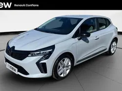 Gris Utilisé 2024 Renault Clio V Evolution Citadine | 16 480 € (Prix juste)