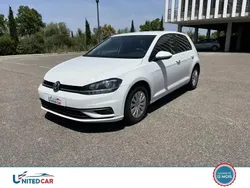 Blanc Utilisé 2017 VW Golf VII Trendline Berline | 12 490 € (Bon prix)