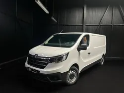 Blanc Nouvelle 2024 Renault Trafic Van | 29 990 € (Prix juste)