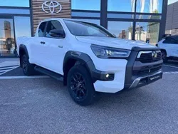 Nouvelle 2025 Toyota HiLux Pick-up | 49 900 € (Prix assez cher)