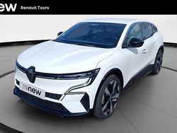 Blanc Occasion 2022 Renault Megane E-Tech Techno Berline | 23 699 € (Prix assez cher)