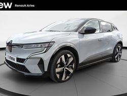 Gris Utilisé 2022 Renault Mégane Techno Berline | 22 990 € (Prix juste)