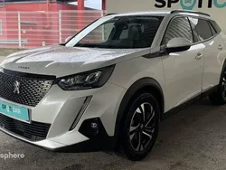 Blanc Utilisé 2021 Peugeot 2008 Allure SUV | 15 999 € (Prix juste)