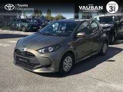 Utilisé 2023 Toyota Yaris Hybrid Berline | 18 890 € (Prix juste)
