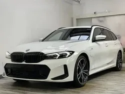 Blanc Utilisé 2024 BMW 330e M Sport Break | 49 789 € (Prix juste)