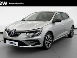 Gris Utilisé 2024 Renault Mégane IV Techno Berline | 21 999 € (Prix juste)