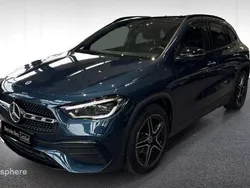 Bleu Utilisé 2023 Mercedes GLA200 AMG line SUV | 39 990 € (Prix cher)