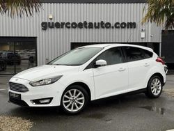Blanc Occasion 2016 Ford Focus Titanium Berline | 9 990 € (Prix juste)