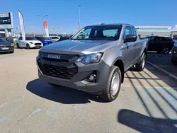 Mercury silver metallic Nouvelle 2025 Isuzu D-Max Pick-up | 40 599 € (Prix juste)
