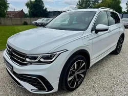 Blanc Utilisé 2022 VW Tiguan R-line SUV | 38 990 € (Prix assez cher)