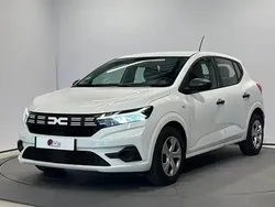Blanc Utilisé 2024 Dacia Sandero Essentiel Citadine | 11 490 € (Bon prix)