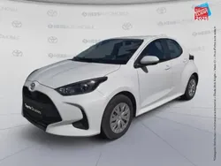 Utilisé 2024 Toyota Yaris Business Edition Berline | 18 499 € (Prix juste)