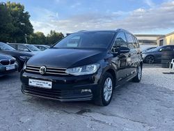 Gris Utilisé 2020 VW Touran Highline Monospace | 23 999 € (Prix juste)