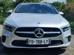 Argent Utilisé 2019 Mercedes A200 AMG line Berline | 15 500 €