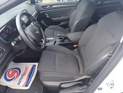 Blanc Utilisé 2022 Renault Mégane IV Business Berline | 13 990 € (Super prix)