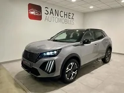 Gris Nouvelle 2024 Peugeot 2008 GT SUV | 28 490 € (Prix juste)