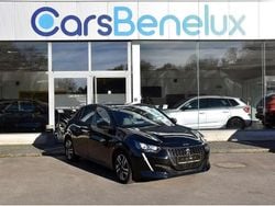Noir Utilisé 2023 Peugeot 208 Allure Citadine | 15 480 € (Prix juste)