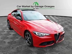 Rouge Occasion 2023 Alfa Romeo Giulia Competizione Coupé | 39 990 € (Bon prix)