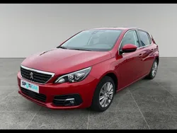 Rouge Utilisé 2021 Peugeot 308 Allure Berline | 16 990 € (Bon prix)