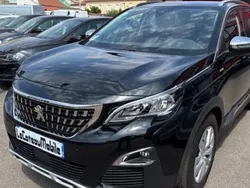 Noir Utilisé 2020 Peugeot 3008 Style SUV | 13 990 € (Bon prix)
