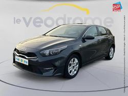Gris eclipse métallisé Occasion 2022 Kia Ceed Active Citadine | 17 999 € (Prix juste)