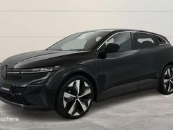 Noir Utilisé 2022 Renault Mégane Techno SUV | 23 499 € (Prix juste)